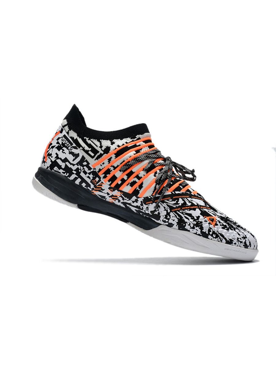 Puma Future futzal poyabzali, zal futboli uchun, professional, sirpanmaydigan (BW) — rasm 4