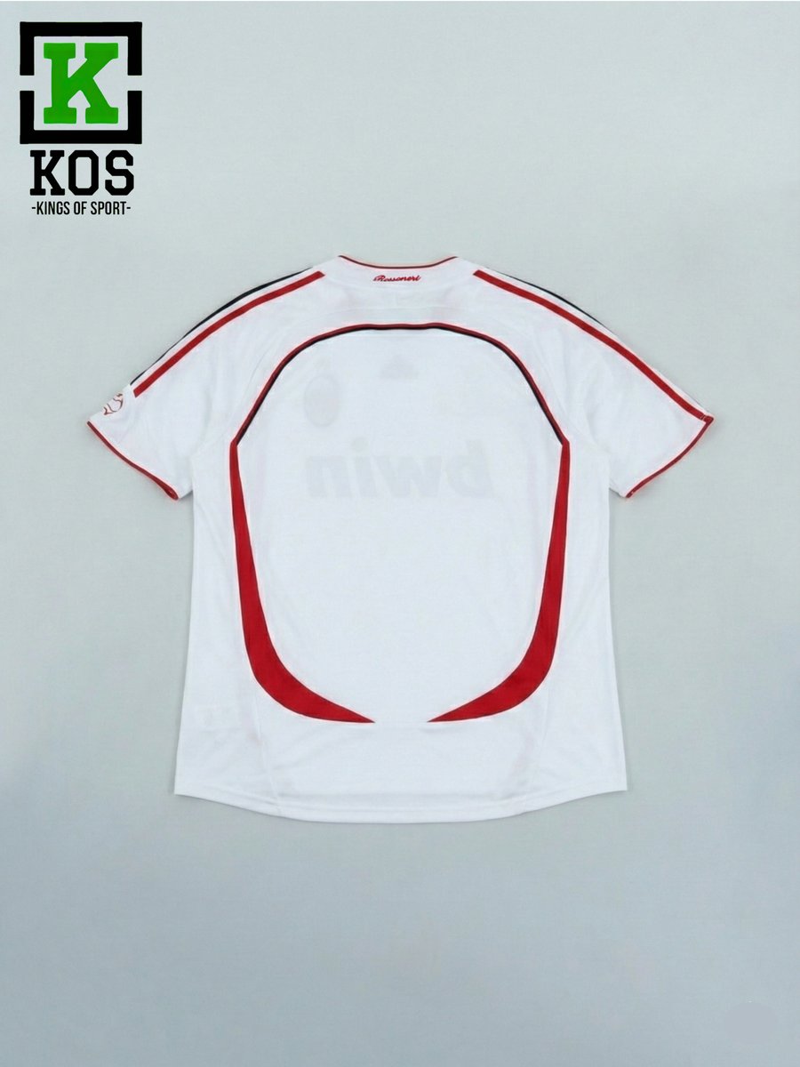 Retro Futbol Formasi Milan 2007 (W) — rasm 2